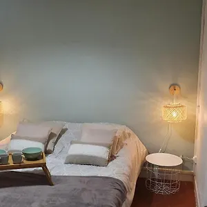 T2 Cosy Au Calme,entree Autonome,centre Historique Appartement Montélimar